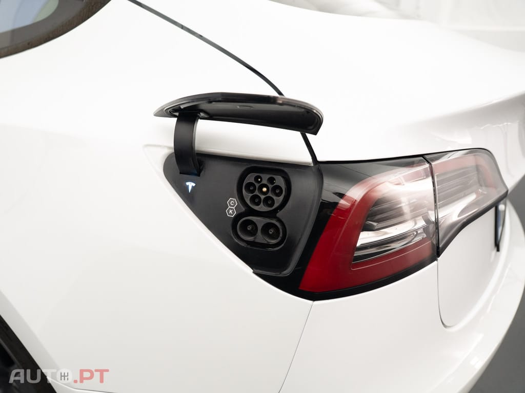 Tesla Model 3 Long Range Tração Integral