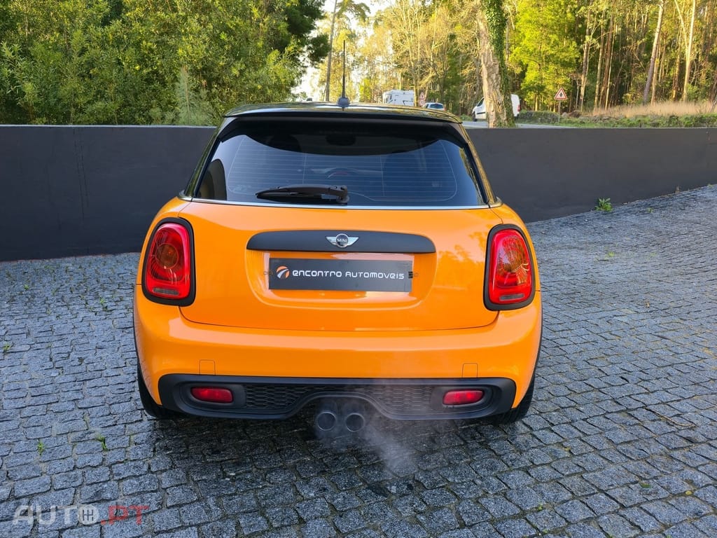 MINI Cooper Cooper SD