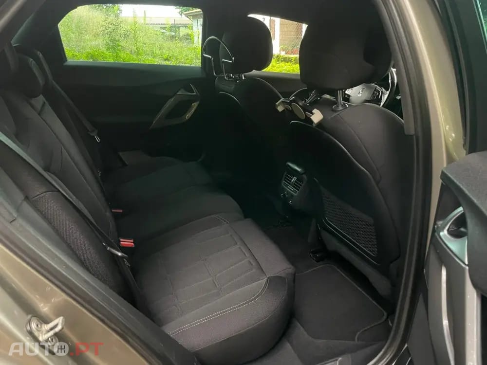 Citroen DS5 2.0 HDi Hy4 So Chic CMP6 102g