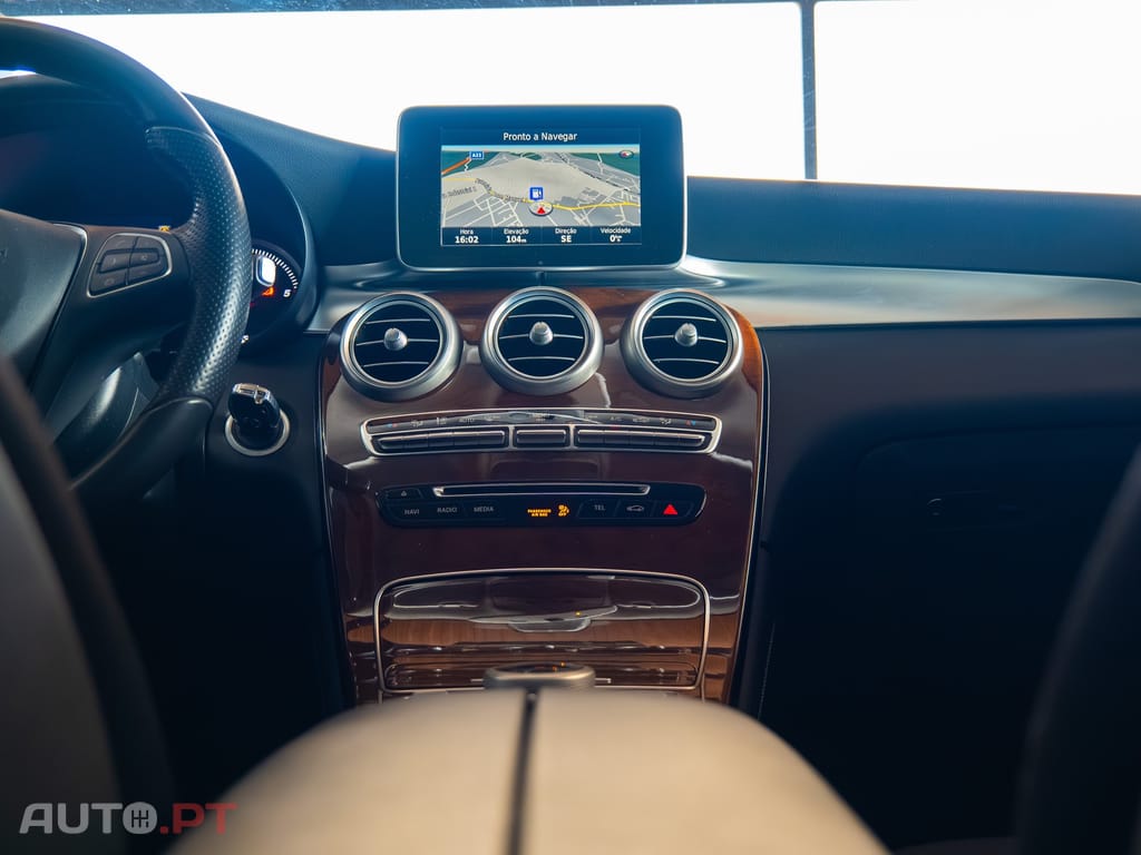 Mercedes-Benz GLC 220 d 4Matic 9G-TRONIC