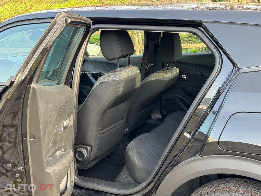 Peugeot 2008 1.2 PureTech Allure Pack EAT8