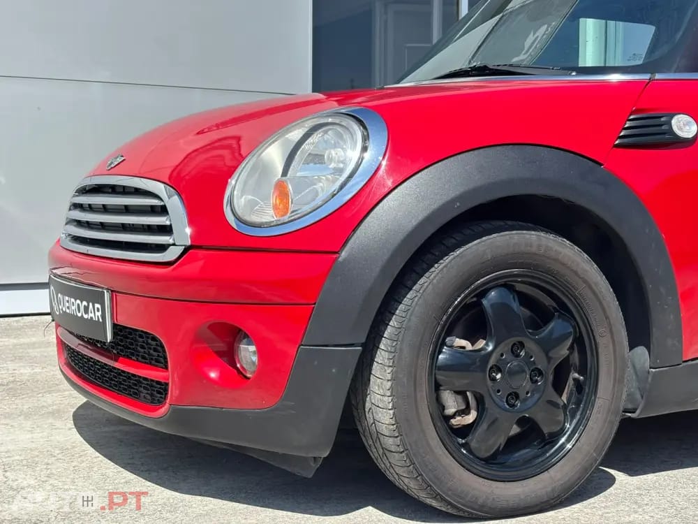 MINI Cooper Cooper D