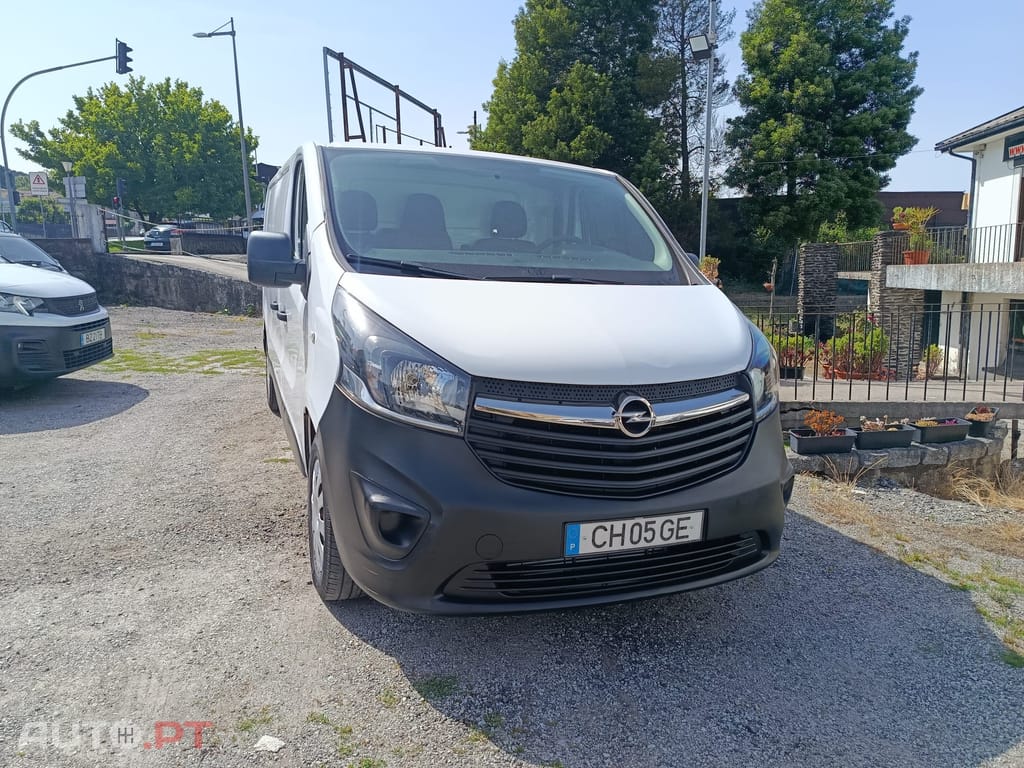 Opel Vivaro 1.6 CDTI 120cv ***Extra-Longa***