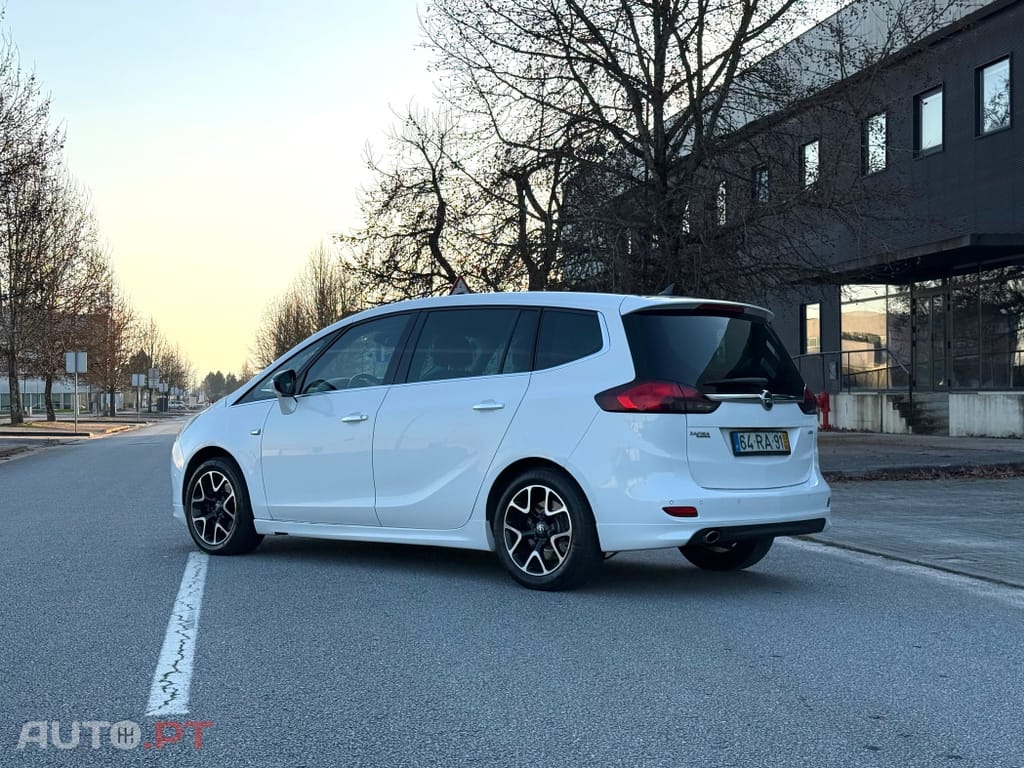 Opel Zafira 2.0 CDTI Cosmo S/S