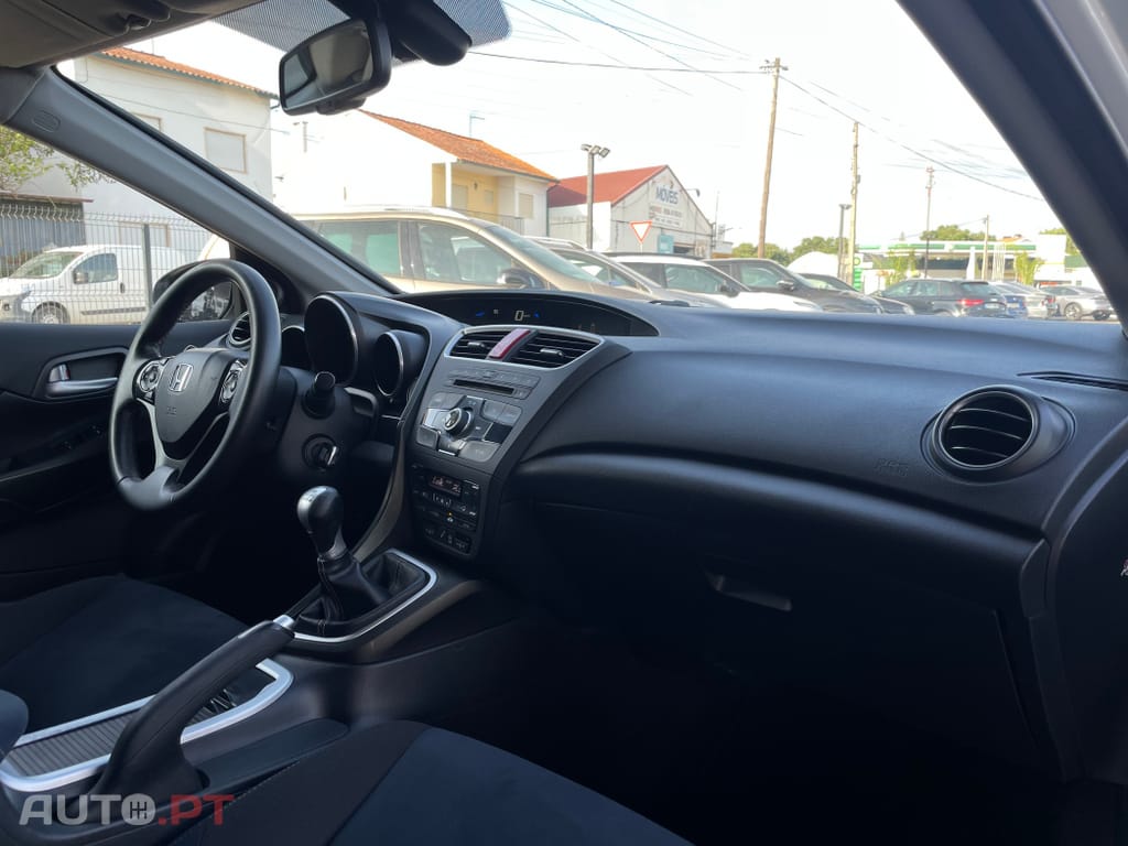 Honda Civic Tourer 1.6 i-DTEC Sport Navi
