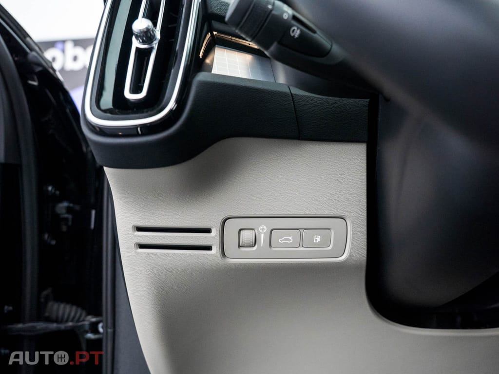 Volvo XC40 1.5 T5 PHEV R-Design