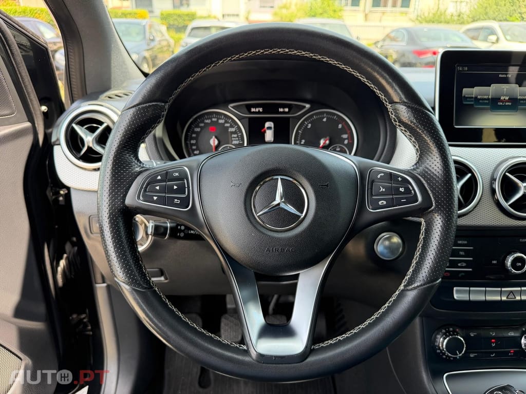 Mercedes-Benz B 180 d Urban