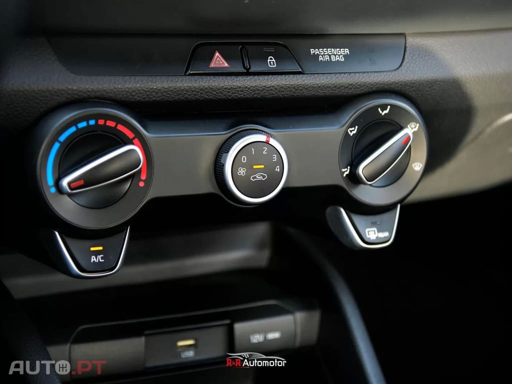 Kia Stonic 1.0 T-GDI Drive