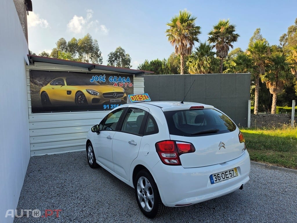 Citroën C3 1.4 HDi Airdream Exclusive — fotografia 4