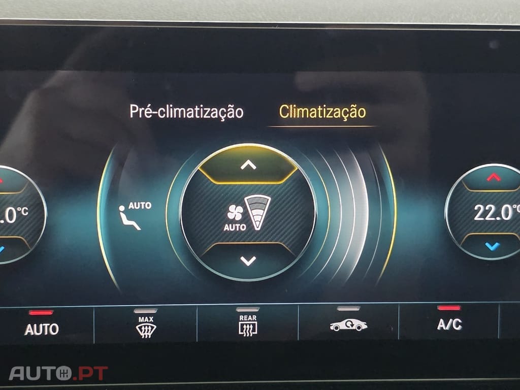 Mercedes-Benz EQA 250 AMG Line