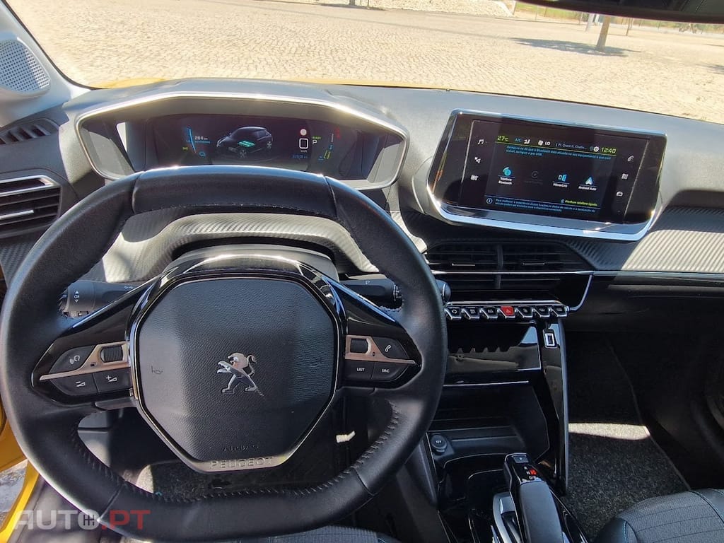 Peugeot E-208 50 kWh Allure