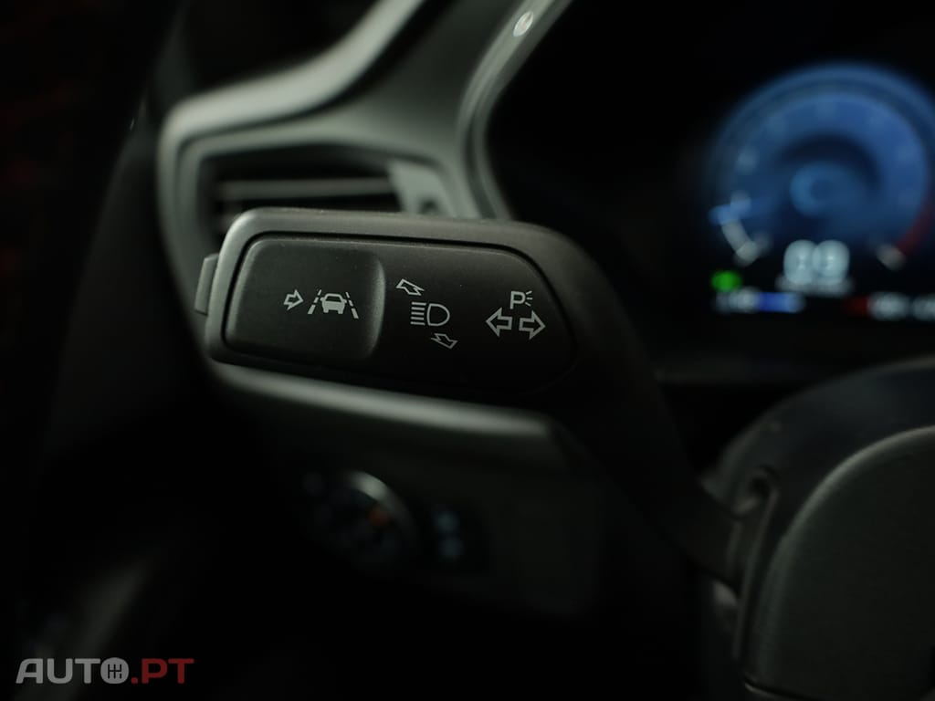 Ford Focus Focus SW 1.0 EcoBoost MHEV ST-Line X Aut.