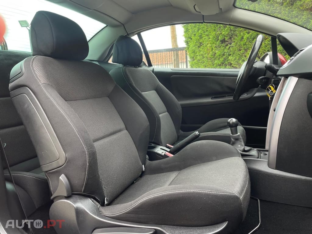 Peugeot 207 CC 1.6 HDi Sport FAP