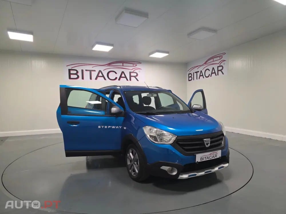 Dacia Lodgy 1.5 dCi Stepway 7L