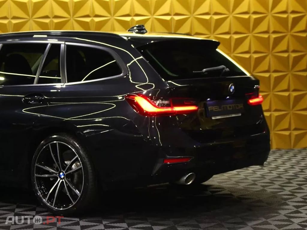 BMW 320 e Line Sport Auto