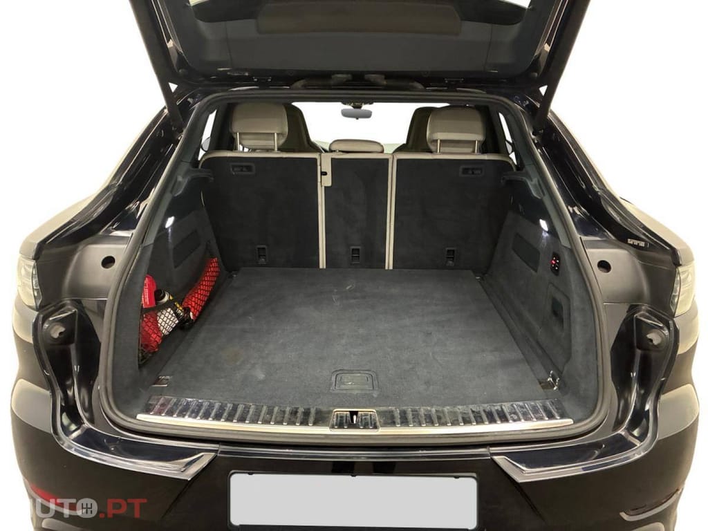 Porsche Cayenne E-Hybrid Tiptronic