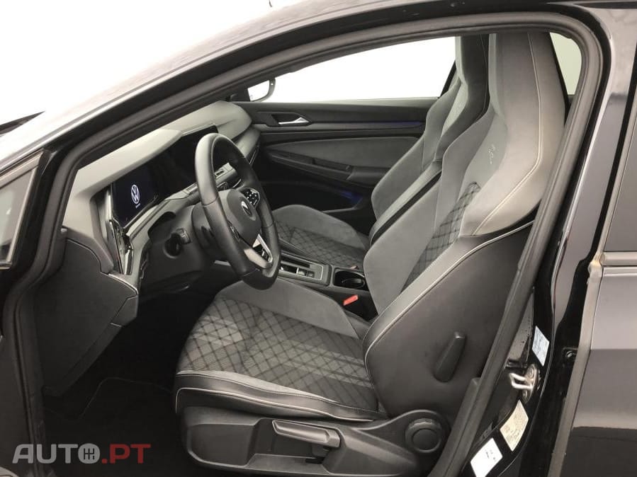 Volkswagen Golf 2.0 TDI SCR DSG R-Line