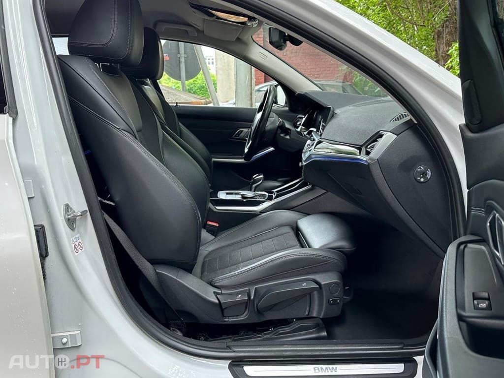 BMW 320 d Touring Aut. Sport Line