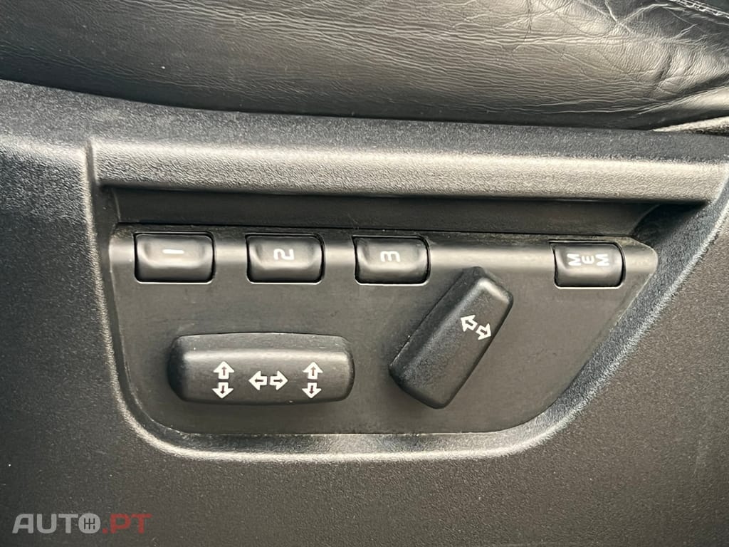Land Rover Range Rover Sport TDV6 Limited Edition Black