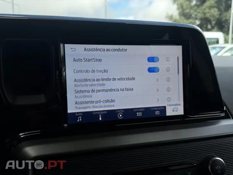 Ford Tourneo 1.0 EcoBoost Titanium