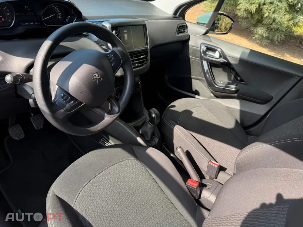 Peugeot 208 1.2 PureTech Active