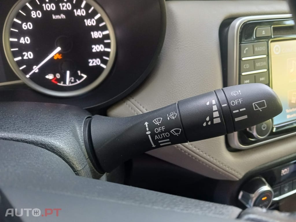 Nissan Micra 0.9 IG-T N-Connecta Urban S/S