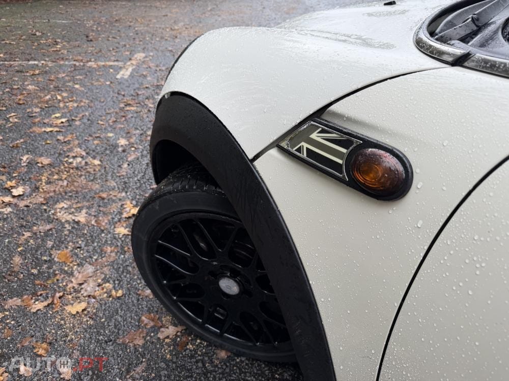 MINI Cooper Cooper D