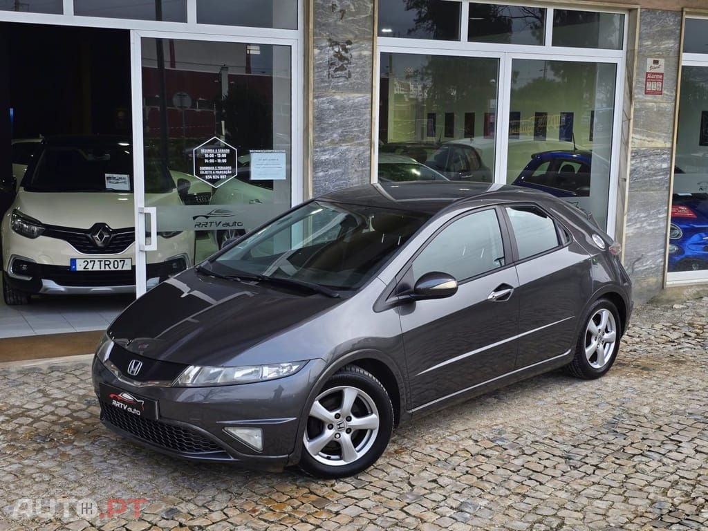Honda Civic 1.4 i-VTEC Elegance
