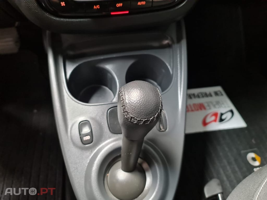 Smart ForFour Outro