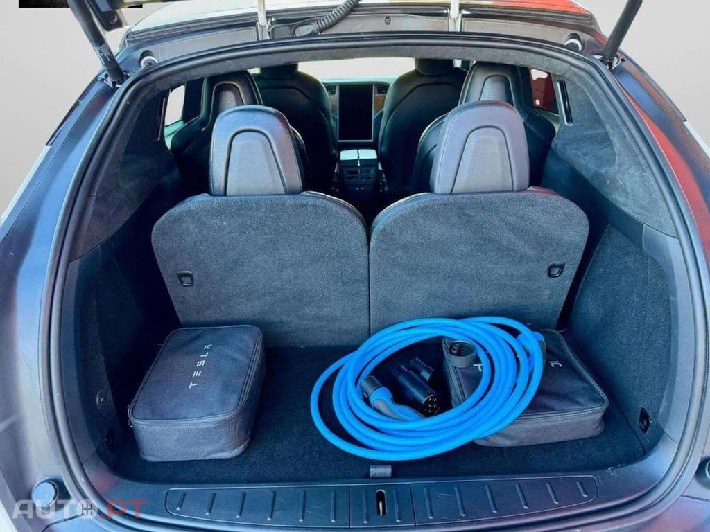 Tesla Model X I.V.A DEDUTÍVEL Long Range 
