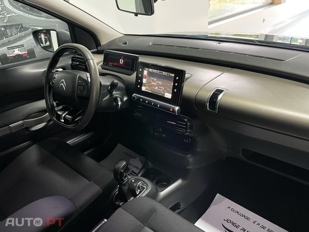 Citroen C4 Cactus 1.6 BlueHDi Shine