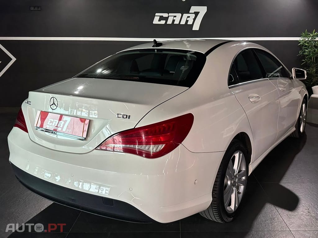 Mercedes-Benz CLA 180 d 7G-DCT Urban