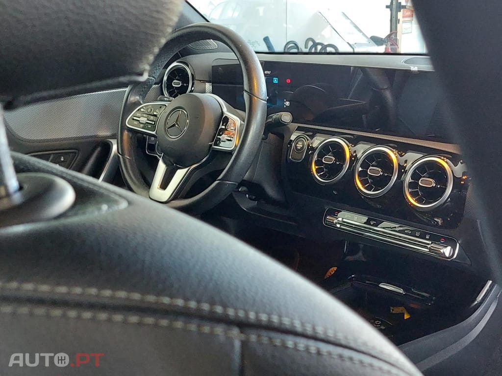 Mercedes-Benz A 250 e Progressive