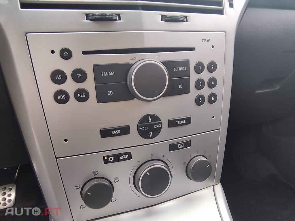 Opel Astra GTC 1.3 CDTi