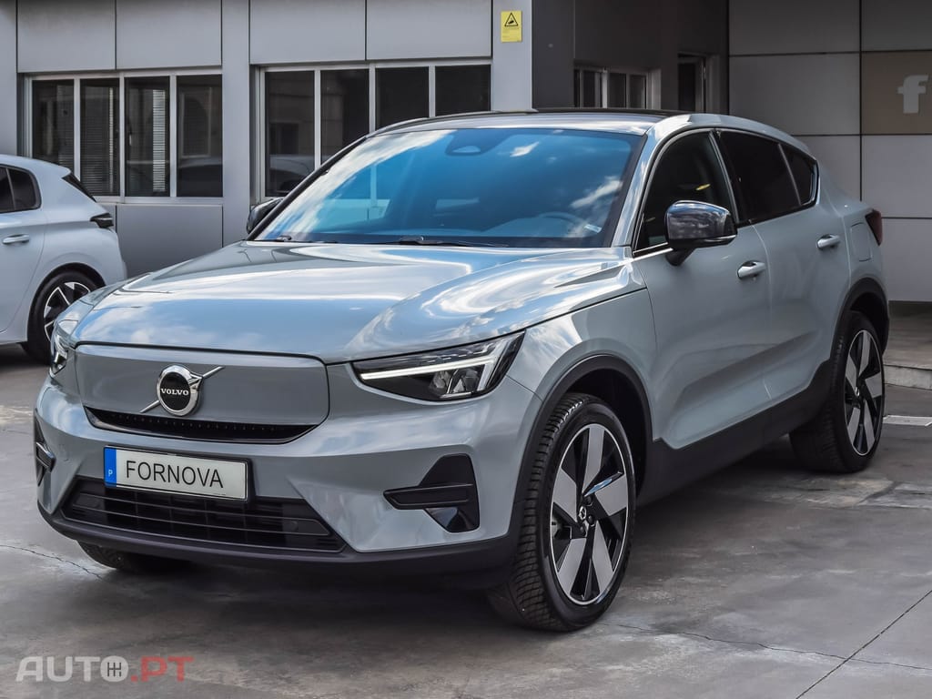 Volvo C40 Recharge Extended Range Plus