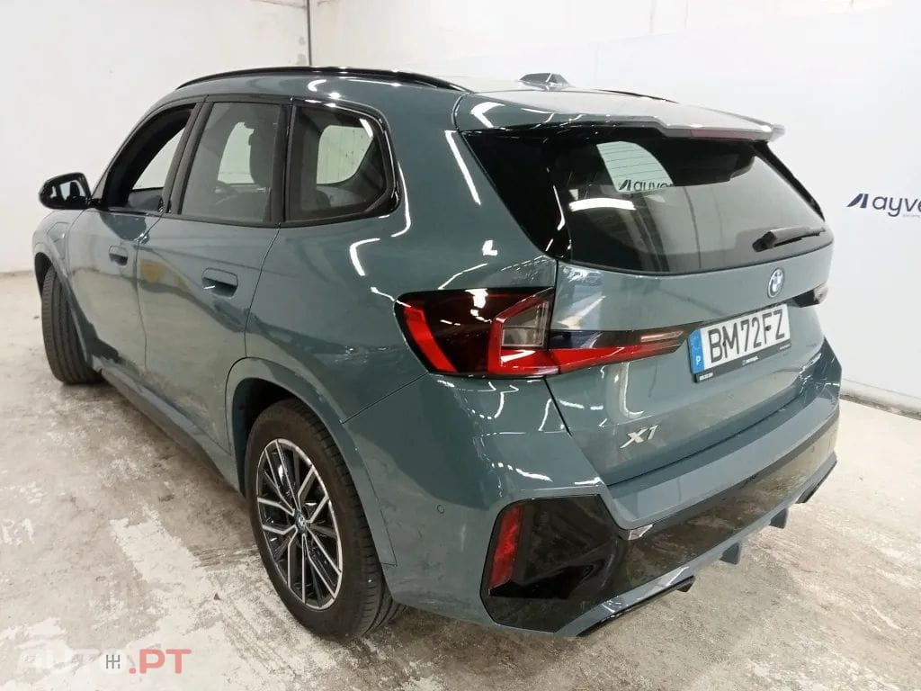 BMW X1 xDrive30e Pack Desportivo M
