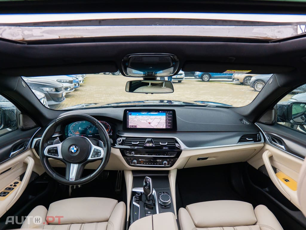 BMW 520 d Pack Desportivo M Auto
