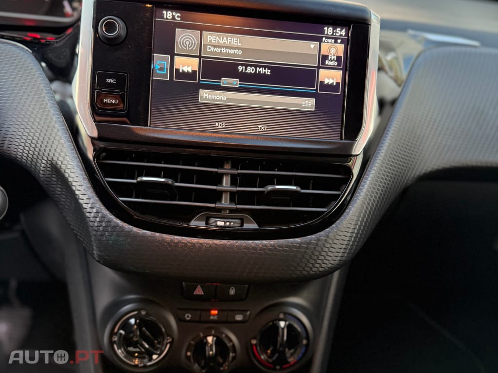 Peugeot 2008 1.2 PureTech Active