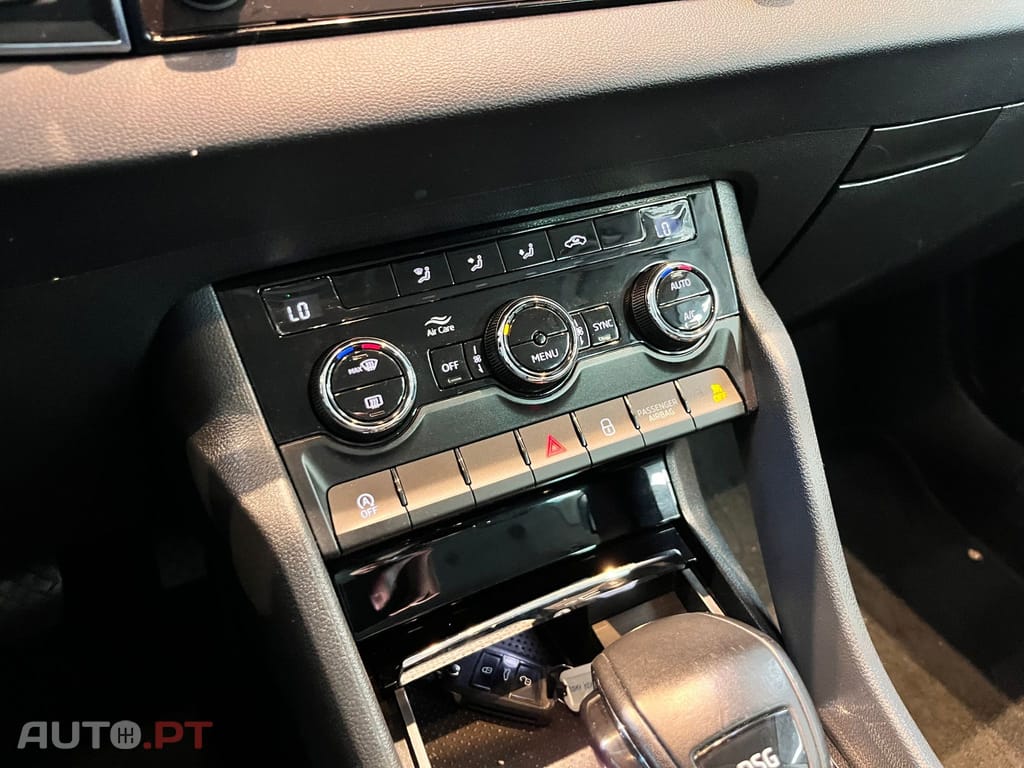 Skoda Karoq 1.0 TSI Ambition