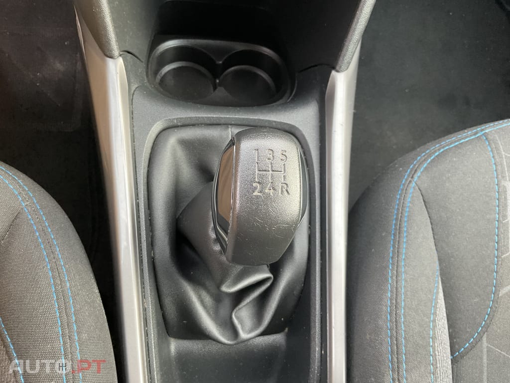 Peugeot 2008 1.2 PureTech Style