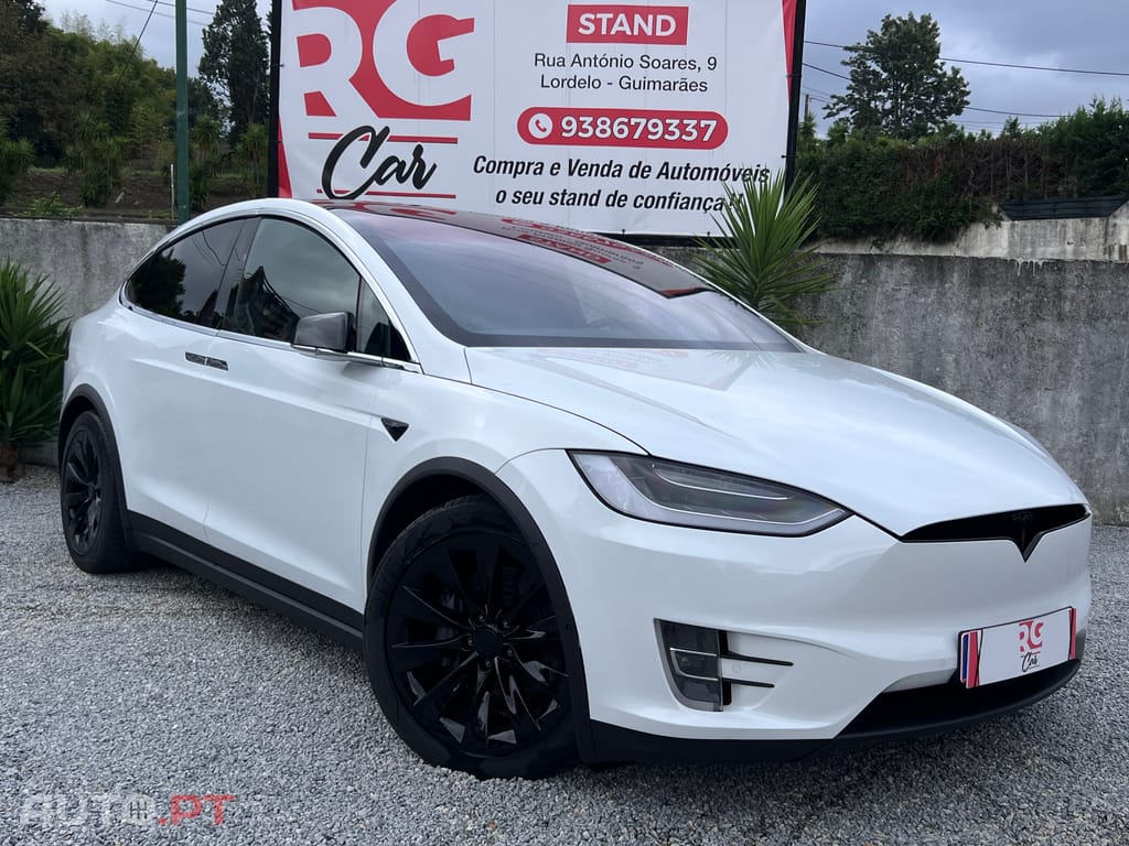Tesla Model X Long Range Plus