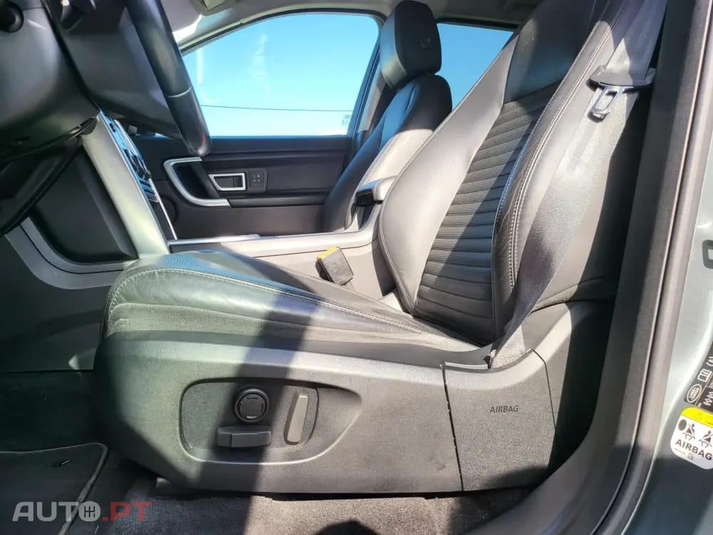 Land Rover Discovery Sport 2.0 TD4 HSE Luxury 7L Auto