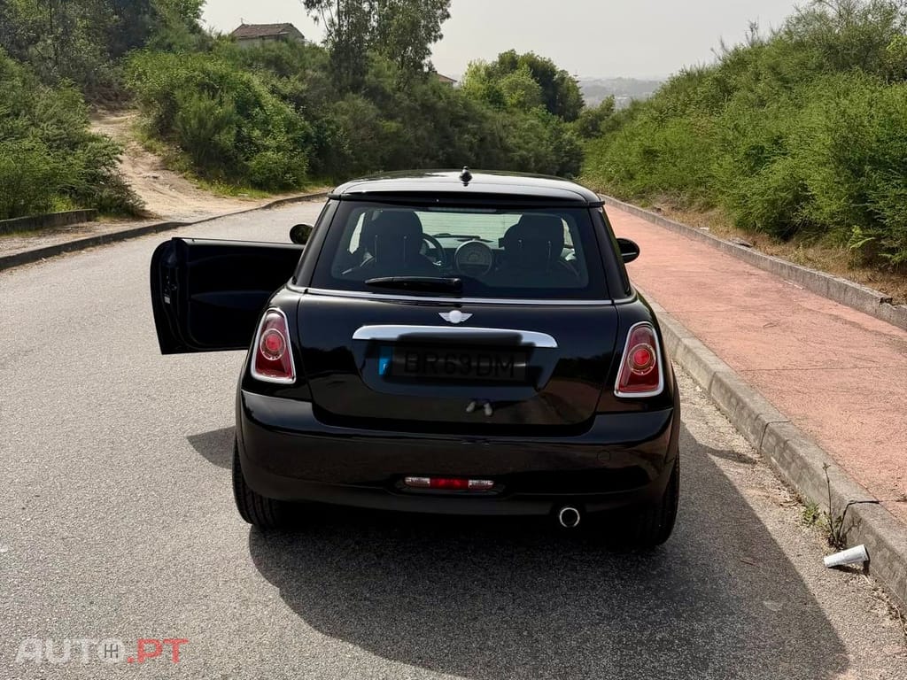 MINI Cooper D