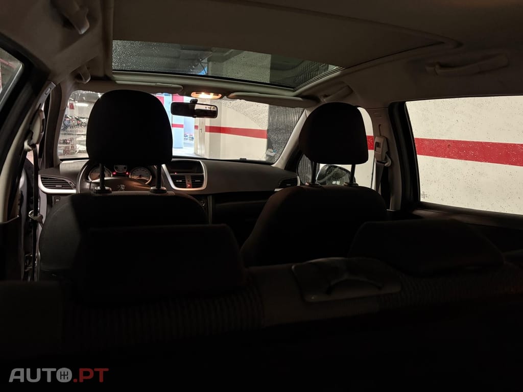 Peugeot 207 SW 1.6 HDi SE 200 Anos