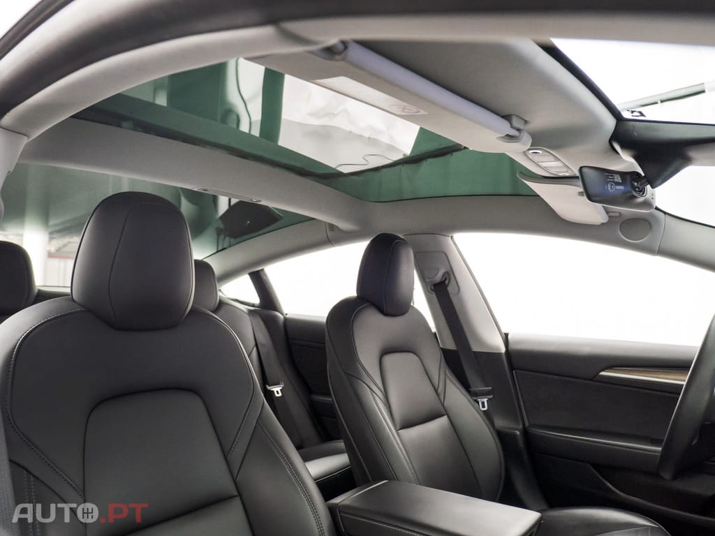 Tesla Model 3 Long Range Tração Integral