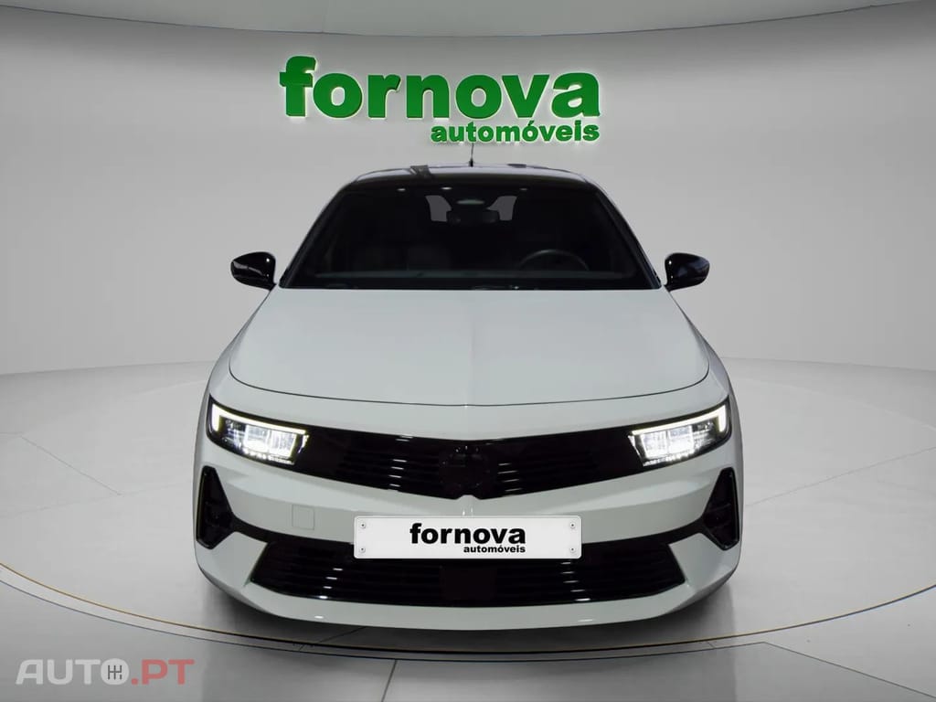 Opel Astra Sports Tourer 1.2 T Hybrid GS eDCT