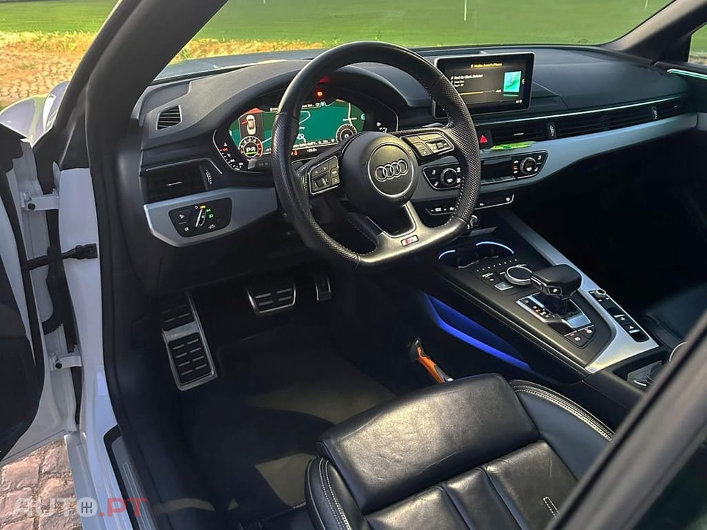 Audi A5 Audi A5 Cabriolet 2.0 TFSI S line