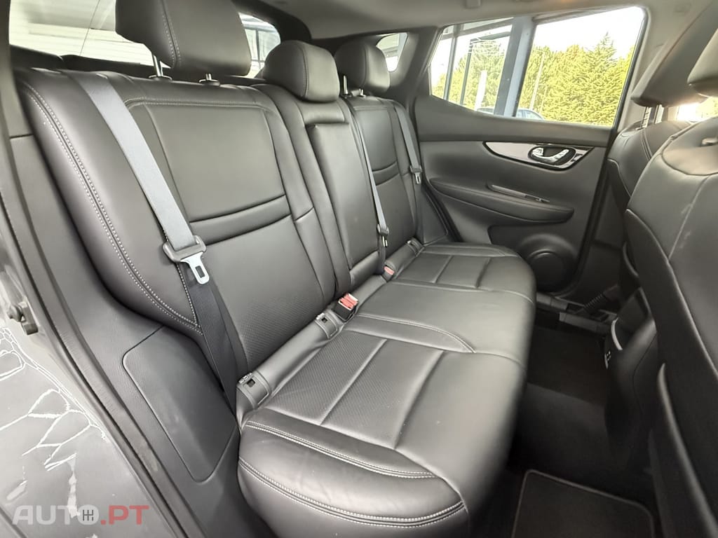 Nissan Qashqai 1.5 dCi N-Connecta