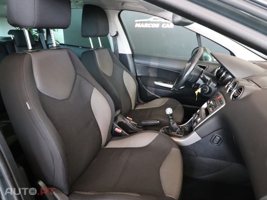 Peugeot 308 SW 1.6 e-HDi Access CVM6