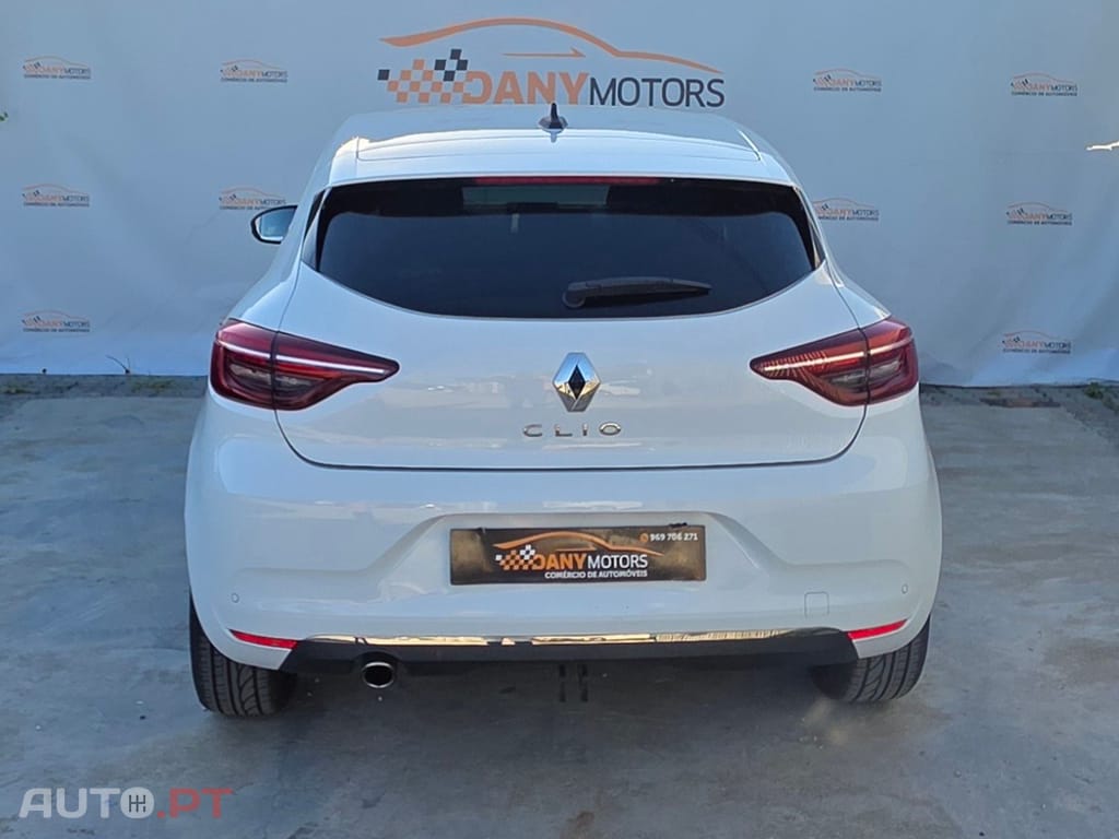 Renault Clio TCe 100 INTENS